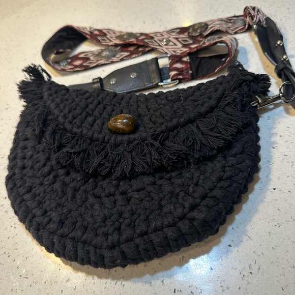 NWOT Free People Macrame Moon Crossbody / has small flaw - Picture 1 of 15